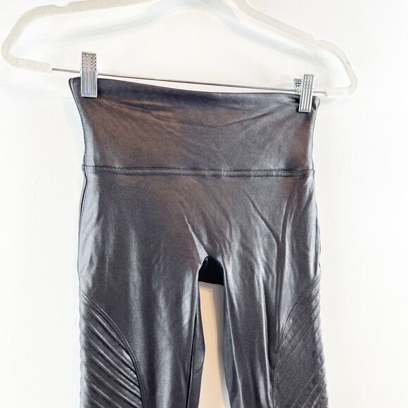 SPANX Shiny Faux Leather Slim Fit Pull On Mid Rise Moto Leggings Black Small - Picture 8 of 14